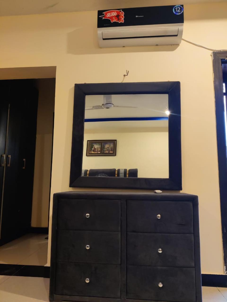 Luxury Guest Rooms Rawalpindi Exterior foto